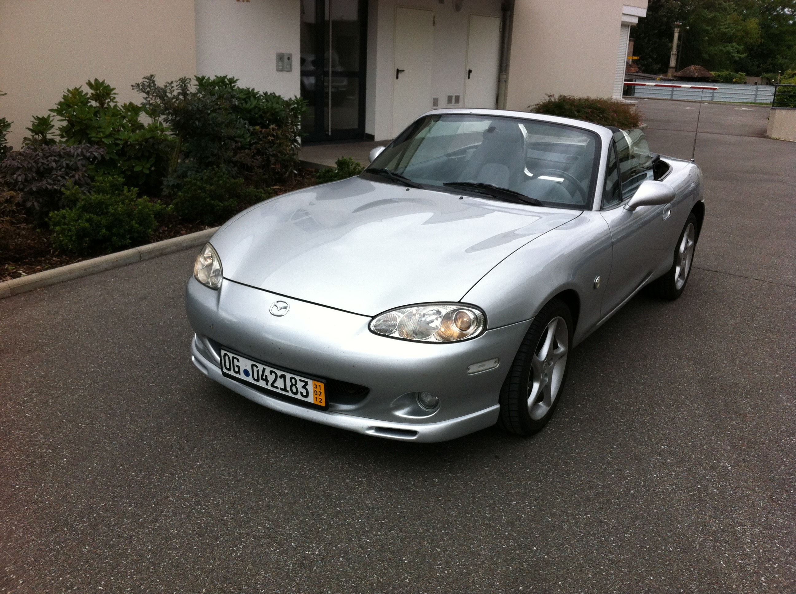 Mazda_MX5_12